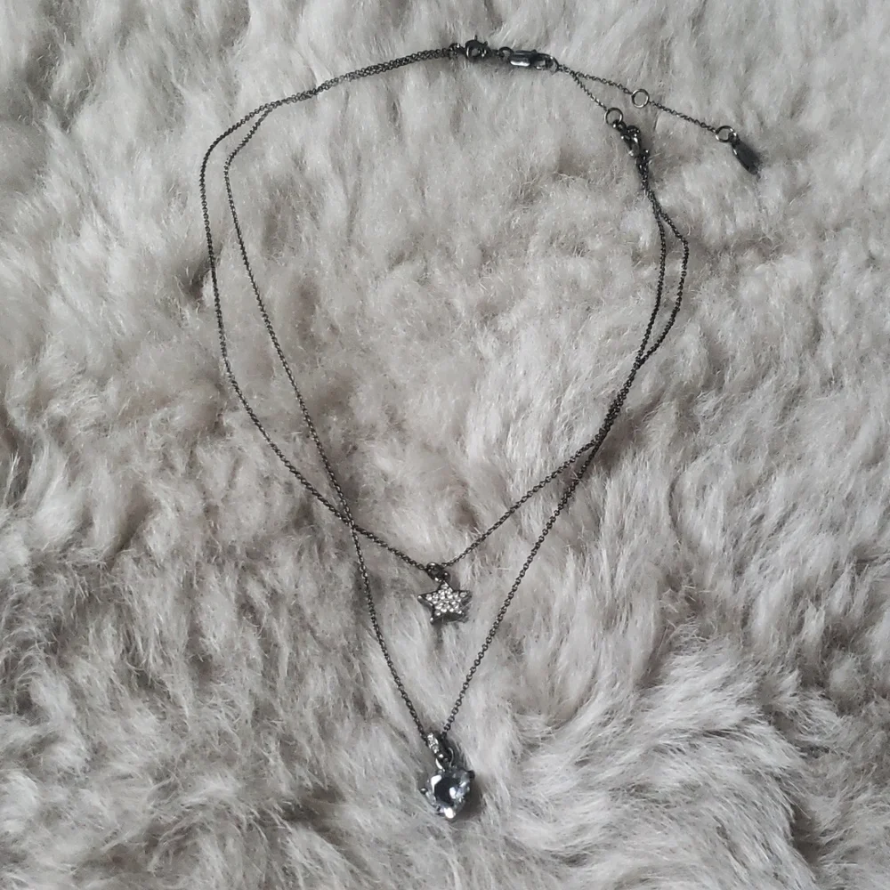 Juicy Couture Double Layer Hematite Star and Heart Crystal Pave Necklace - Picture 5 of 11